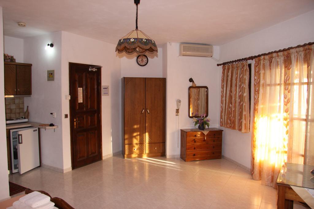Hotel Mary Marathokampos Ruang foto