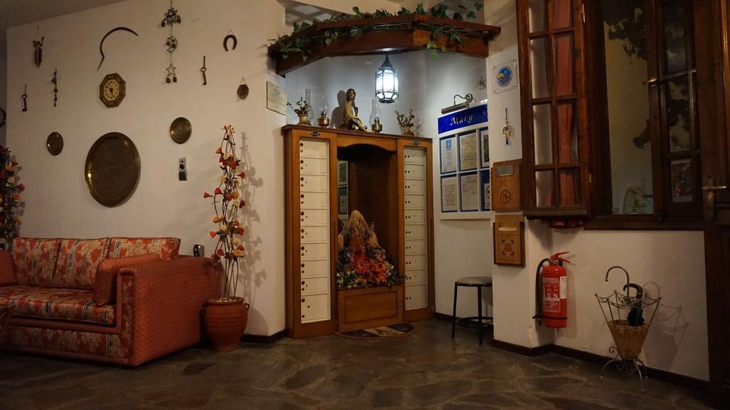 Hotel Mary Marathokampos Bagian luar foto
