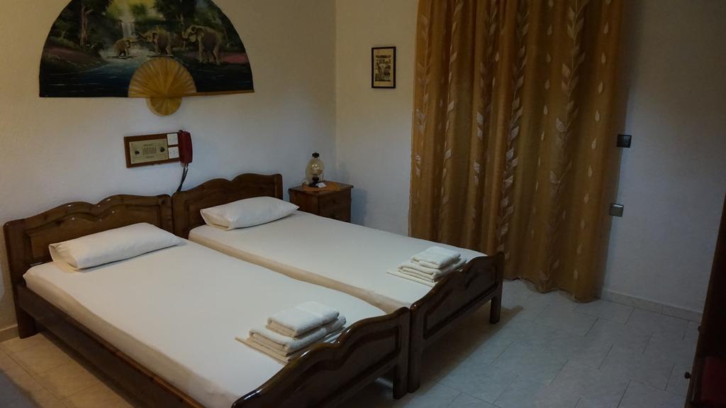 Hotel Mary Marathokampos Ruang foto